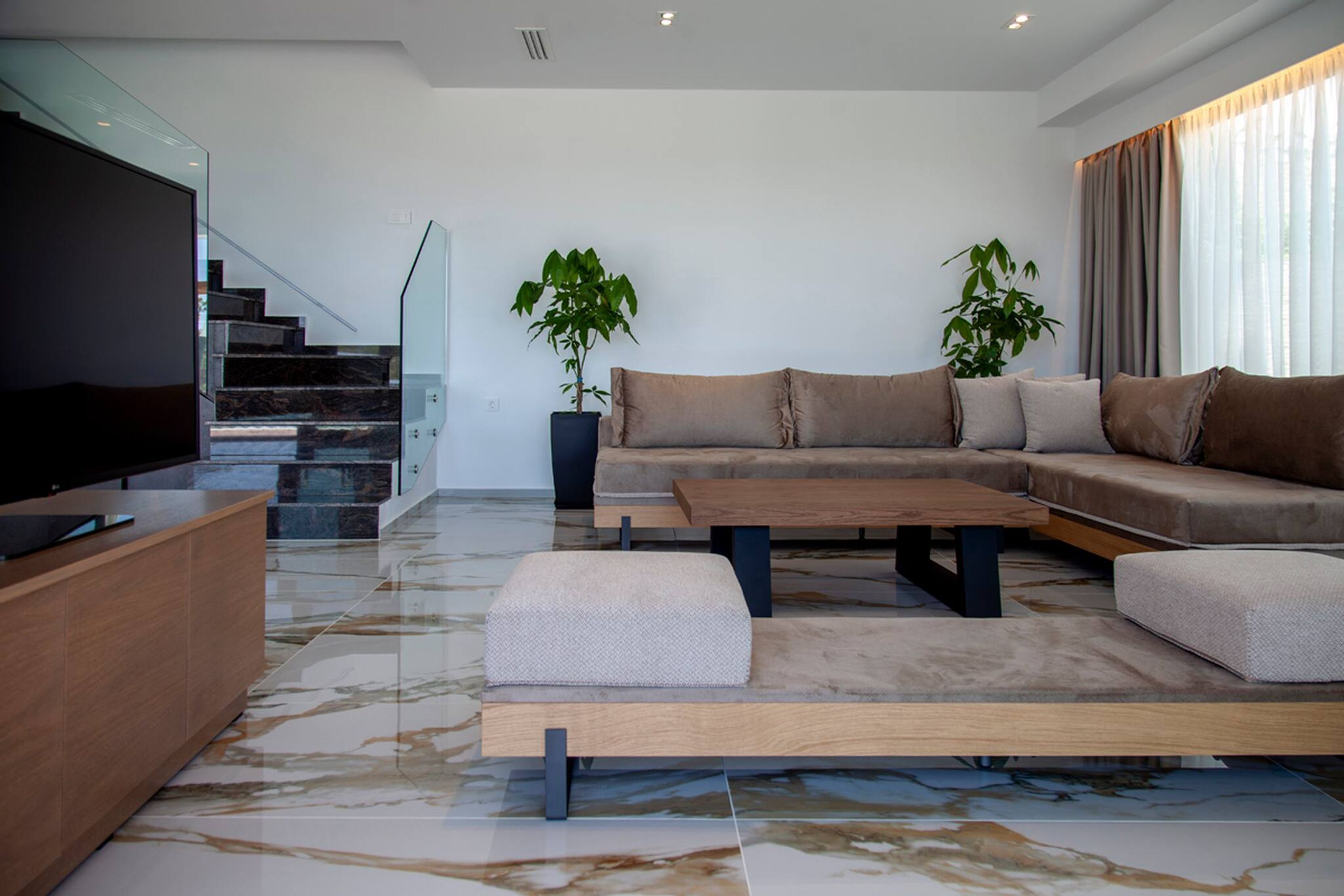 2 bedrooms