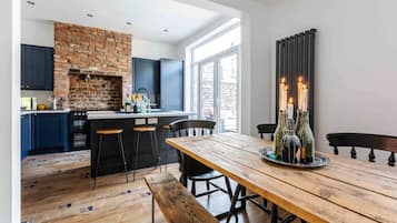 House | 5 bedrooms