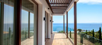 Zavia Penthouse 2B Syvota