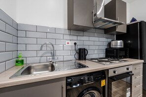 Apartment | 1 bedroom - Smart TV W M With Sofa Bed Free Parking (Liverpool)
