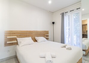 House - T2 Garden Close to Amenities MC (Beausoleil)
