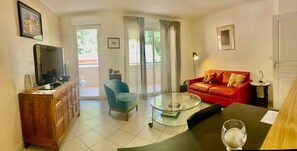 House - One Bedroom Flat Near Monaco (Beausoleil)