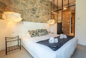 House - Elegant Bel Epoque Apartment in Center of Menton (Menton)