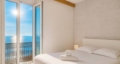 2 Rooms With 180 View on sea and Monaco
