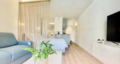 Splendid Studio With Swimming Pool Next to Monaco