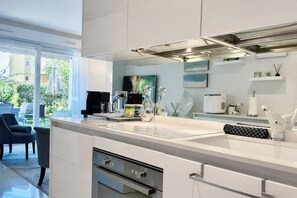House - Elegant Retreat Near Monaco Private Terrace (Beausoleil)