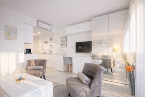 House - Elegant Retreat Near Monaco Private Terrace (Beausoleil)