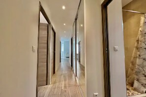 House - Stylish 3-bedroom Gem Steps From Monaco Spacious (Beausoleil)