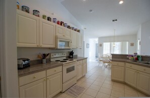 House - Villa Lovie Charming 4-bed 3-bath With Pool spa (Inverness)