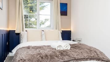 3 bedrooms, Internet