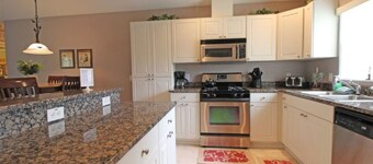 Condo Steinke in Inverness