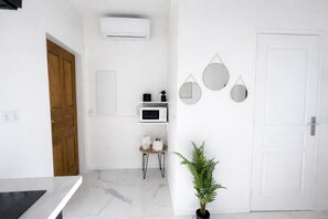 House - Bright Studio Flat in Cap d Ail - Near Monaco (Cap d'Ail)