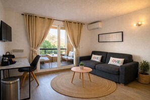 Apartment - T2 Swimming Pool Tennis MC (Beausoleil)