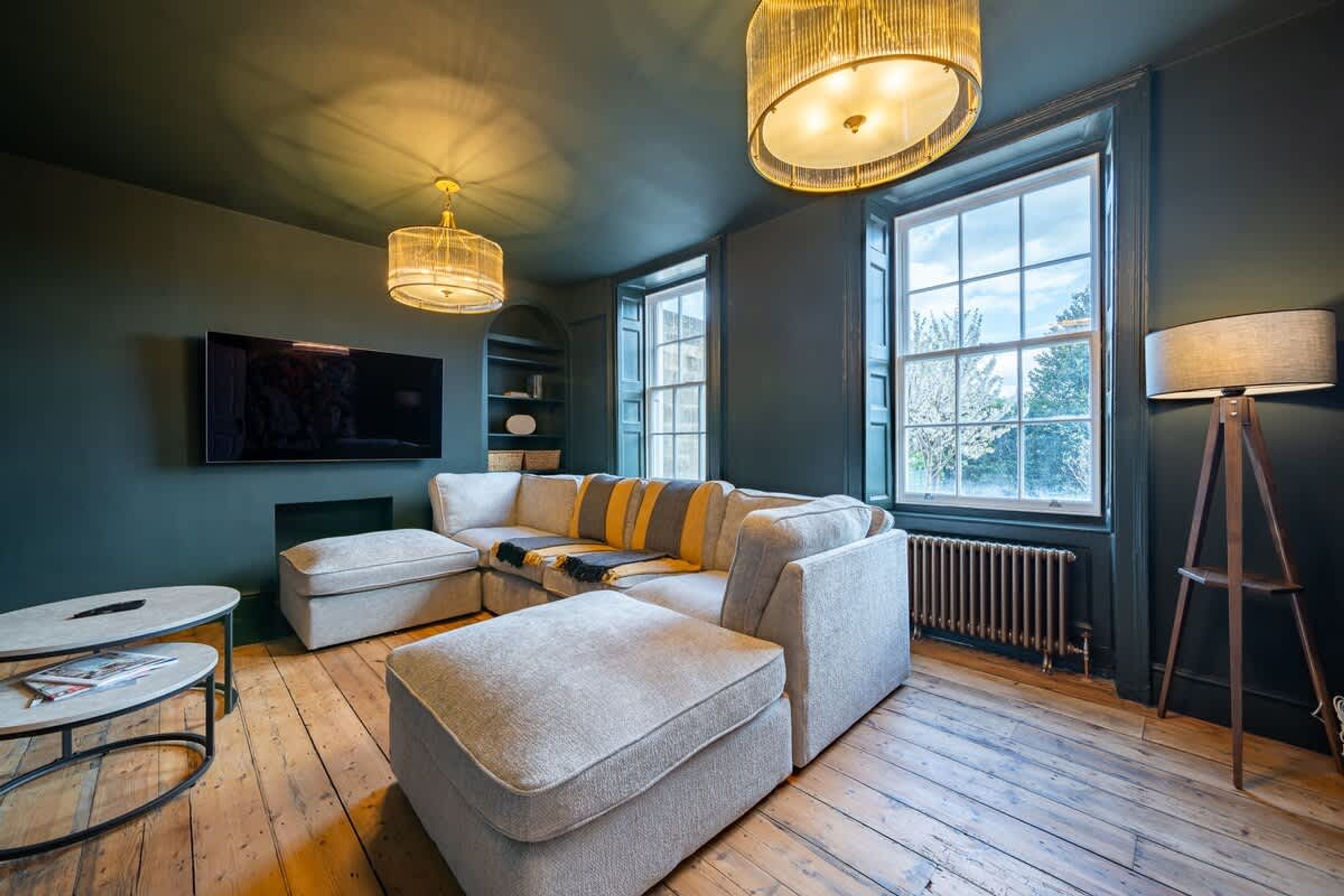House | 6 bedrooms