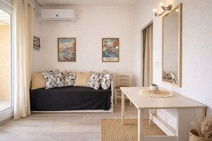 House - T2 Balcony With Barbecue Tennis MC (Beausoleil)