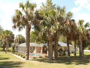 House - Villa Tilly 4 Bedroom With Pool - Family Vacations (Hernando)