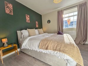 House - Perfect Booking 2 Bed Home in Merthyr Tydfil (Merthyr Tydfil)
