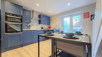 House | 2 bedrooms, Internet