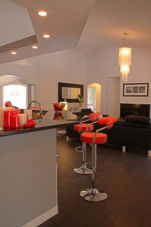 House - Villa Timucuan Modern 4 Bedroom Villa With Pool (Inverness)