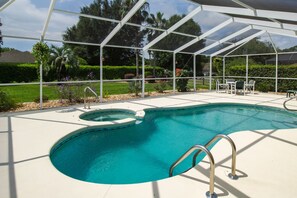 House - Villa Bettina 2 Bedroom 2 Bathroom With Pool (Inverness)