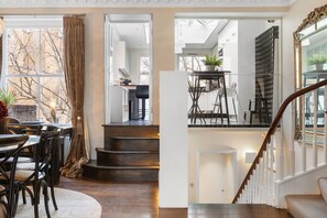 House - Luxurious Apartment in Kensington (London)
