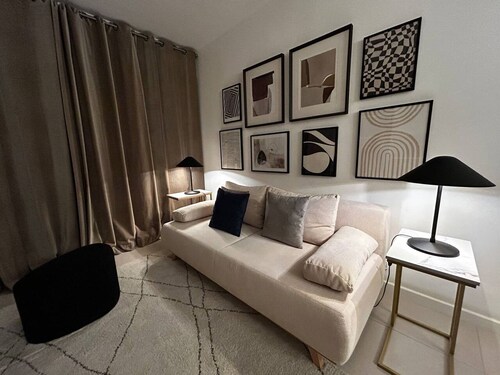 Bel Appartement r nov - Centre Ville d Annecy