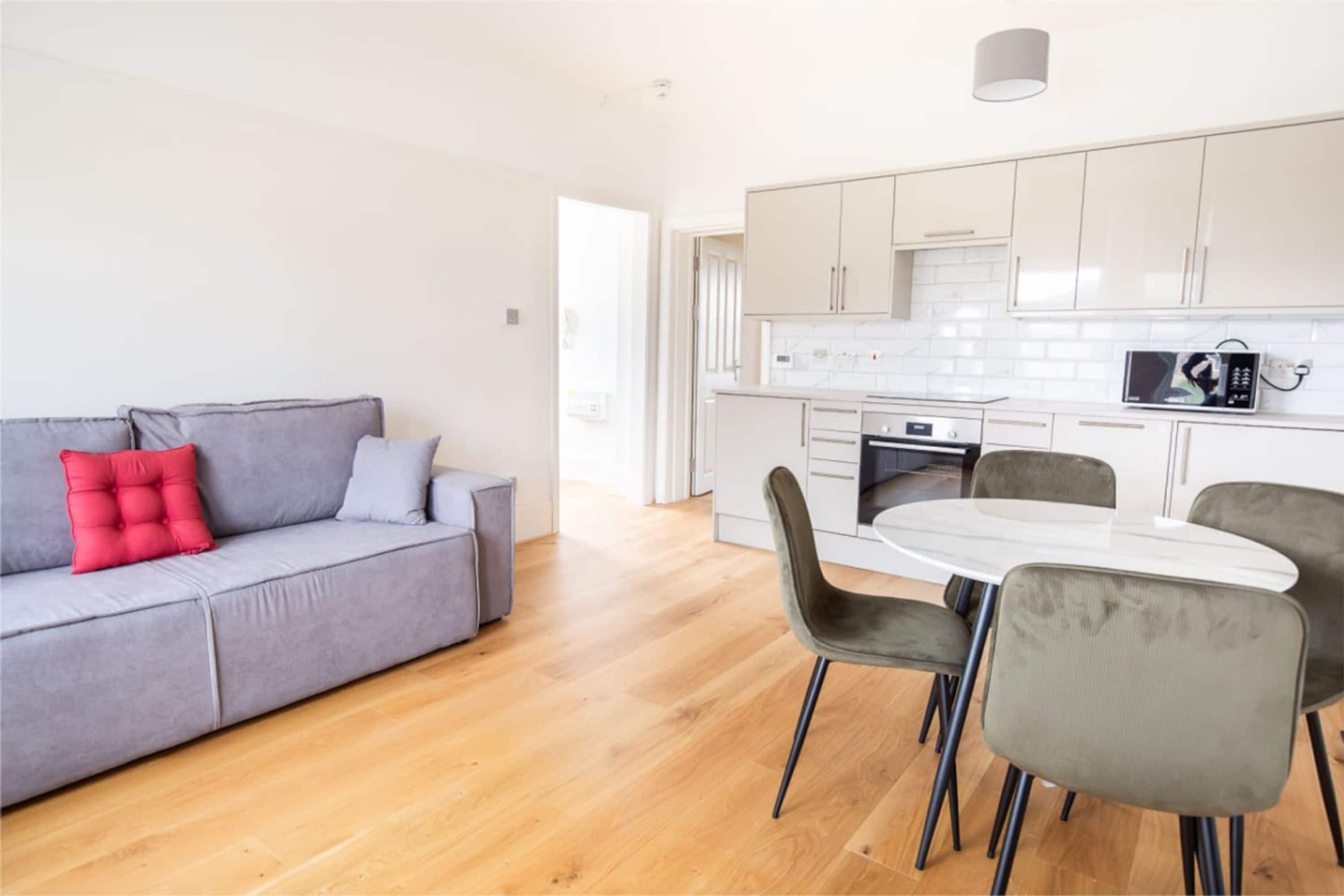 House, Smoking | 2 bedrooms