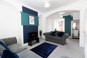 House - The Maple Haven Spacious 3BR w Free Parking (Jarrow)