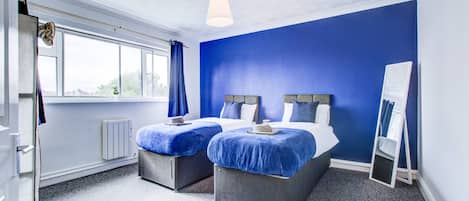 Maison, fumeur | 4 chambres