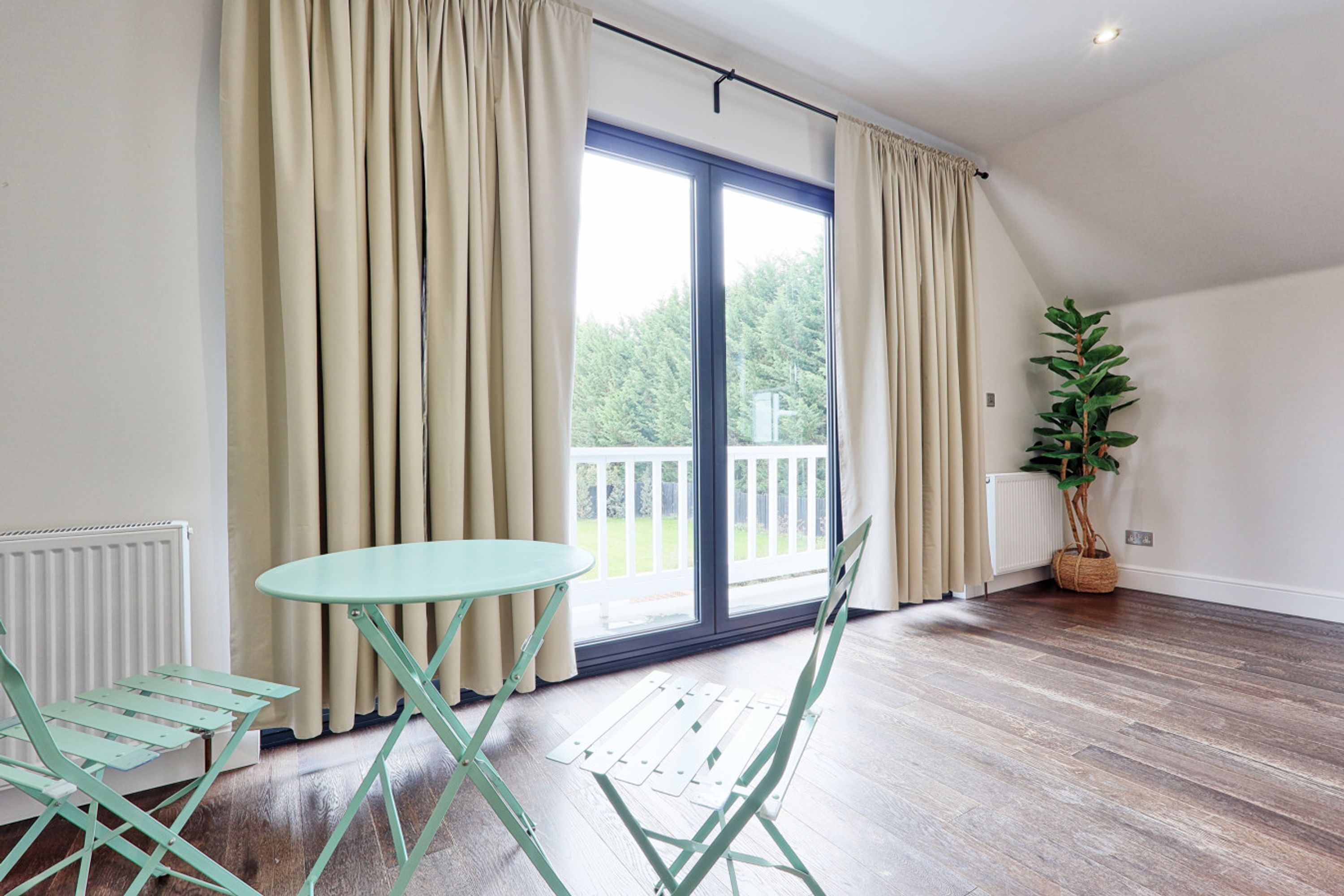 Maison, fumeurs | 6 chambres