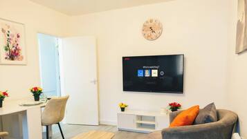 House, Smoking | 2 bedrooms