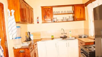 House, Smoking | 4 bedrooms