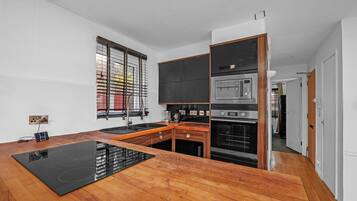 House | 1 bedroom