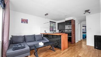 House | 1 bedroom