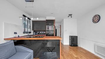 House | 1 bedroom