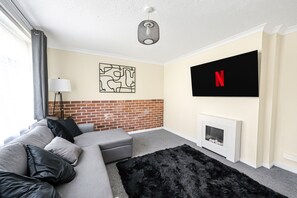 House - The Ipswich Snug Spacious 3BR Retreat Free Parking (Ipswich)