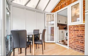 House - Spacious 4-bedroom Haven in Orpington Retreat (Orpington)