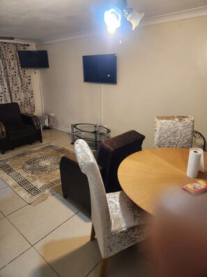 Maison, fumeurs | 3 chambres