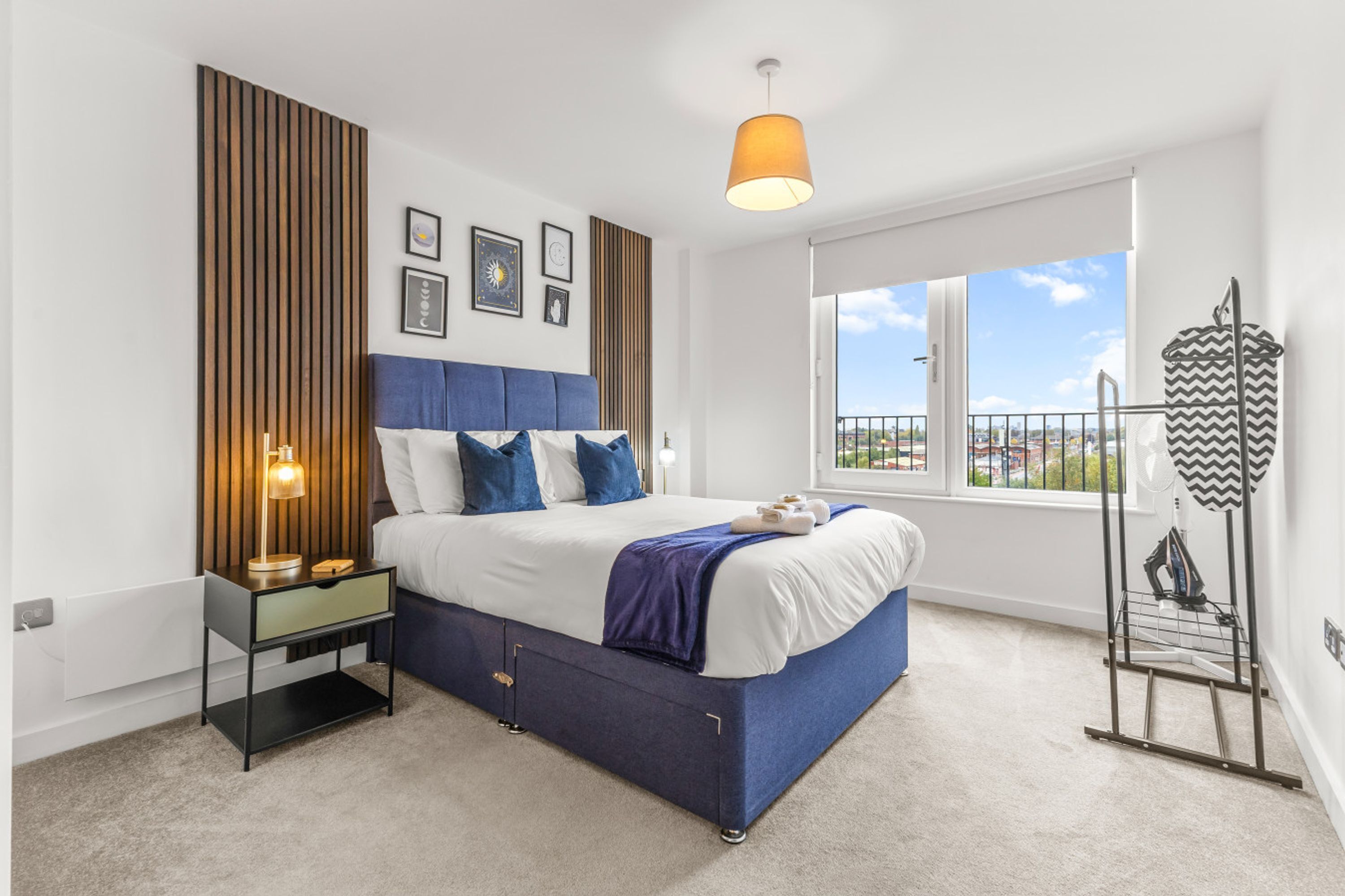 2 bedrooms