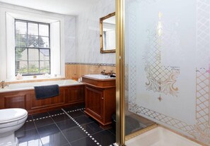 4 bedrooms - Prospect House Elegant Georgian 4BR Home Durnham (Durham)