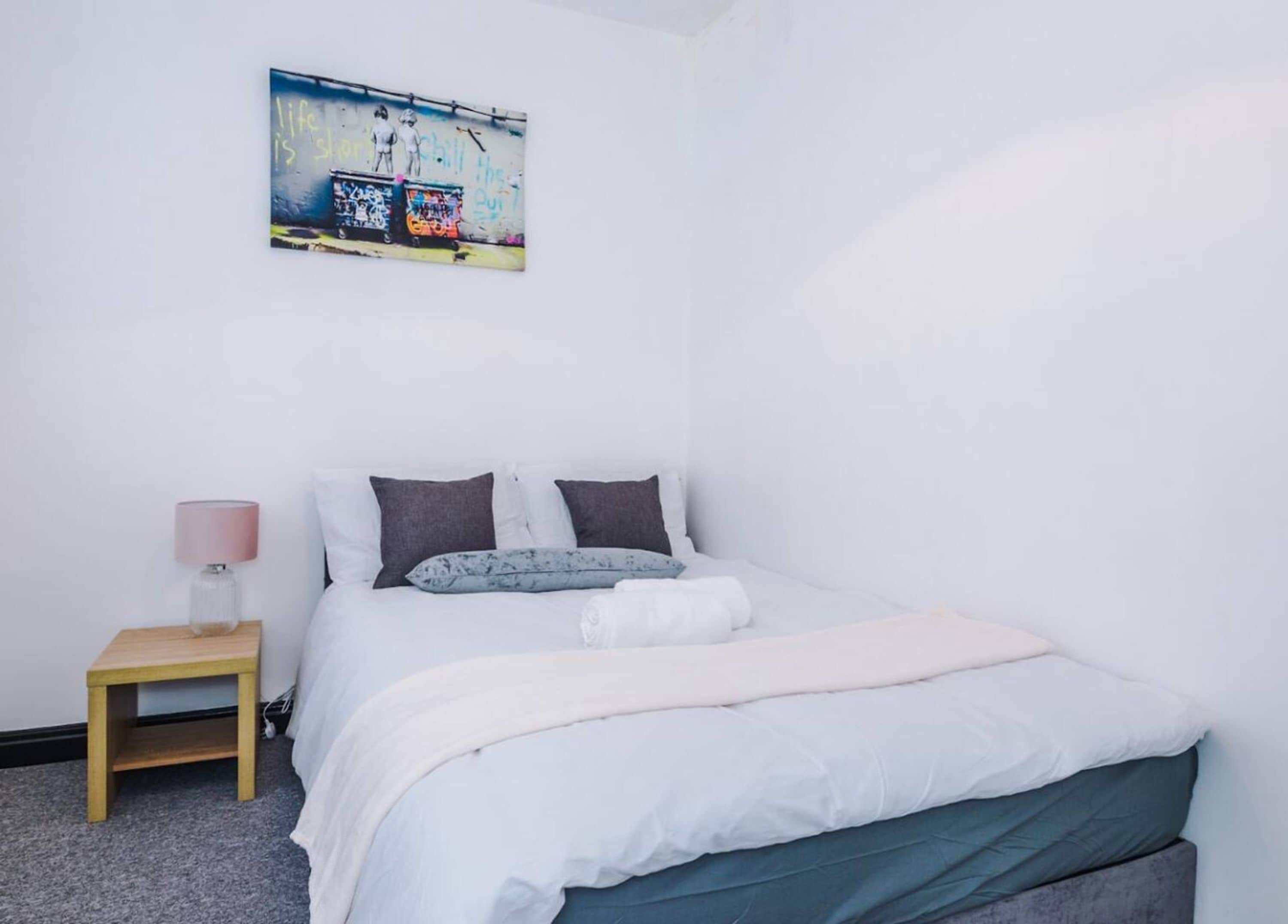 Apartment, Smoking | 6 bedrooms