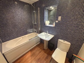 1 bedroom - Luxury Penthouse Apartment With Private Parking (Birmingham)