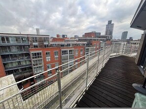 House - Luxury Penthouse Apartment With Private Parking (Birmingham)