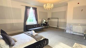 10 bedrooms