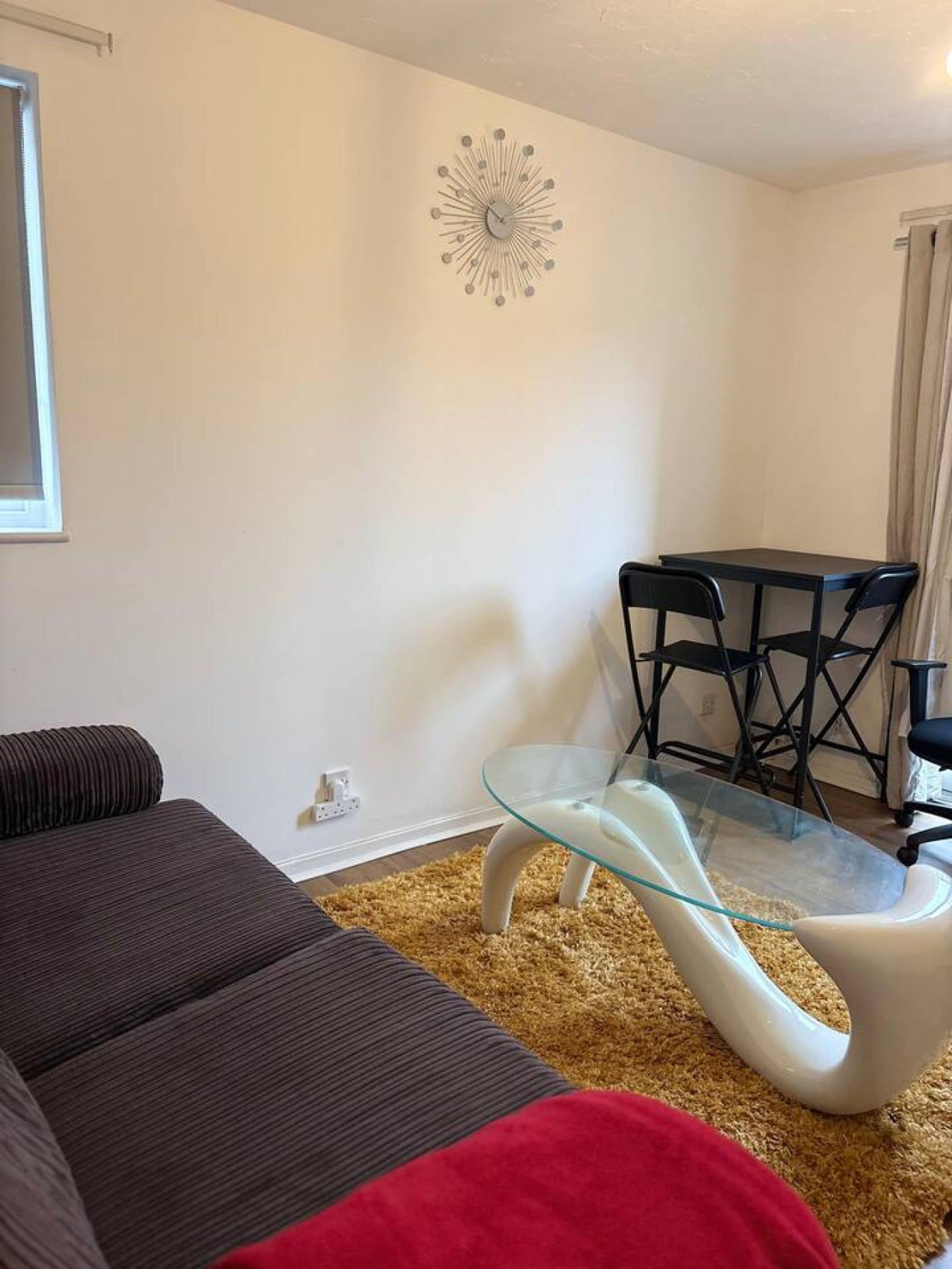 House | 1 bedroom