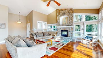 House | 4 bedrooms, Internet