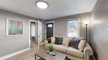 House | 2 bedrooms, Internet
