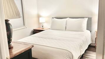 Apartemen | 3 kamar tidur dan internet