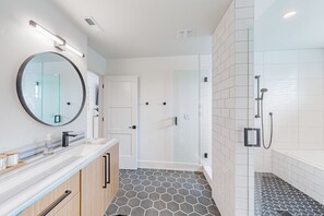 House - Gem House in Coeur d Alene (Coeur d'Alene)