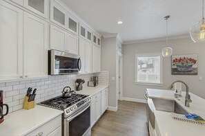 House - 6th Street Retreat in Coeur d Alene (Coeur d'Alene)